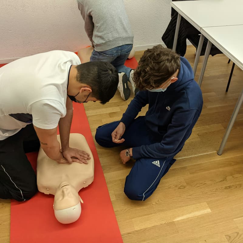 Cover Image for CPR Training for HLS Staff