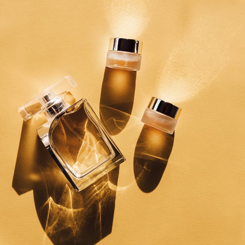 Cover Image for Common Notes: A Social for Fragrance Lovers
