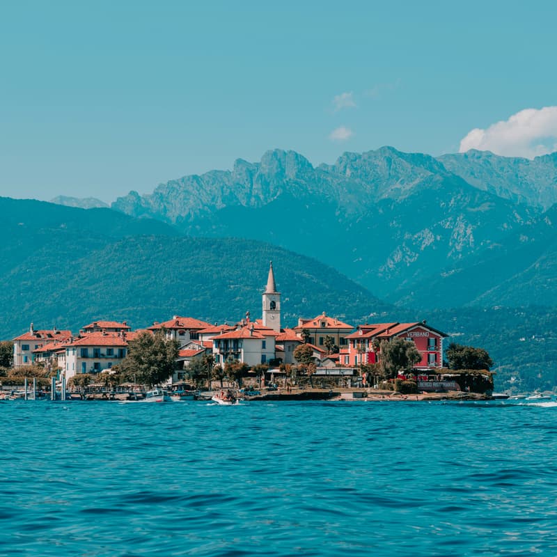 Cover Image for Lake Maggiore Social Hike | Day Trip from Milan