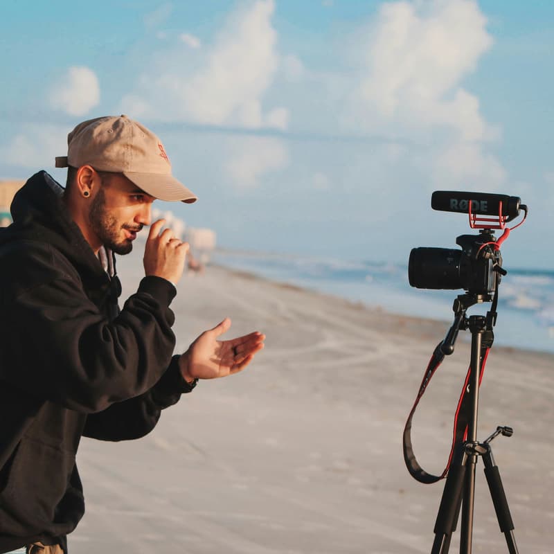 Cover Image for Karisma Content Club: The Rule of 100 Skillshare #1