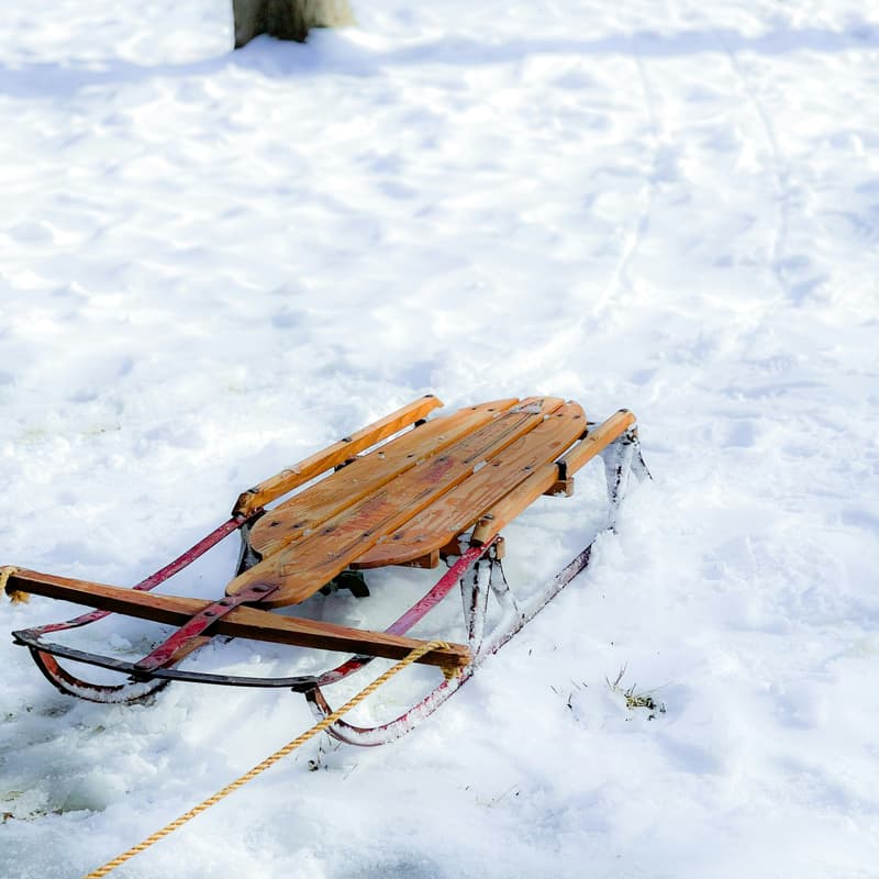 Cover Image for Sledding meet up!
