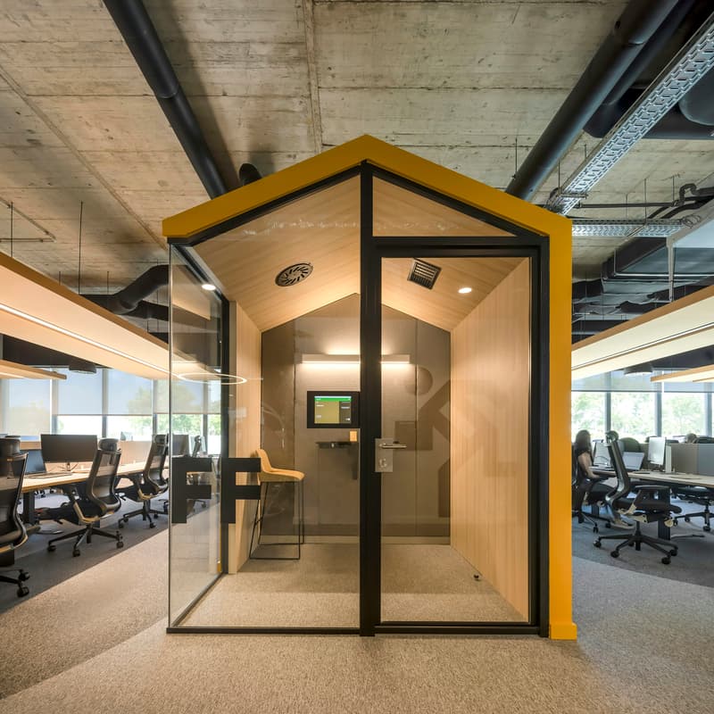 Cover Image for AWS Startups: Office Hours