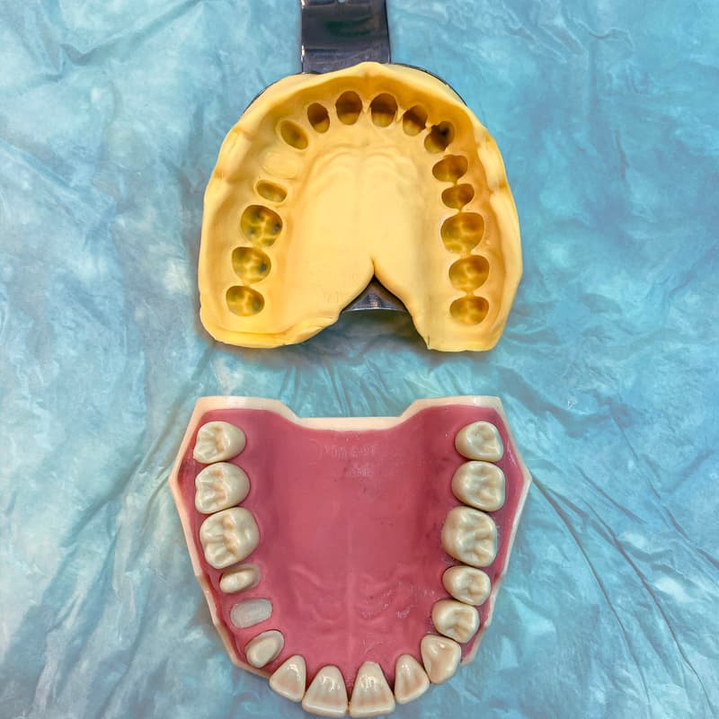 Cover Image for Making Impressions