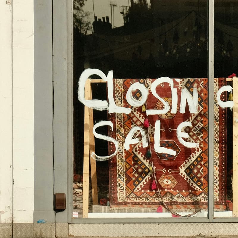 Cover Image for Protecting the Financial Close