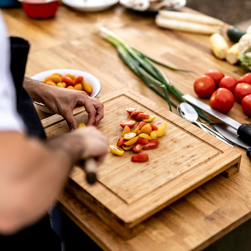 Cover Image for Leader Boys Cooking 101
