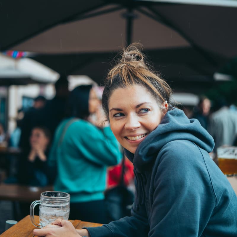 Cover Image for Eco Singles Happy Hour: Date like the world is ending