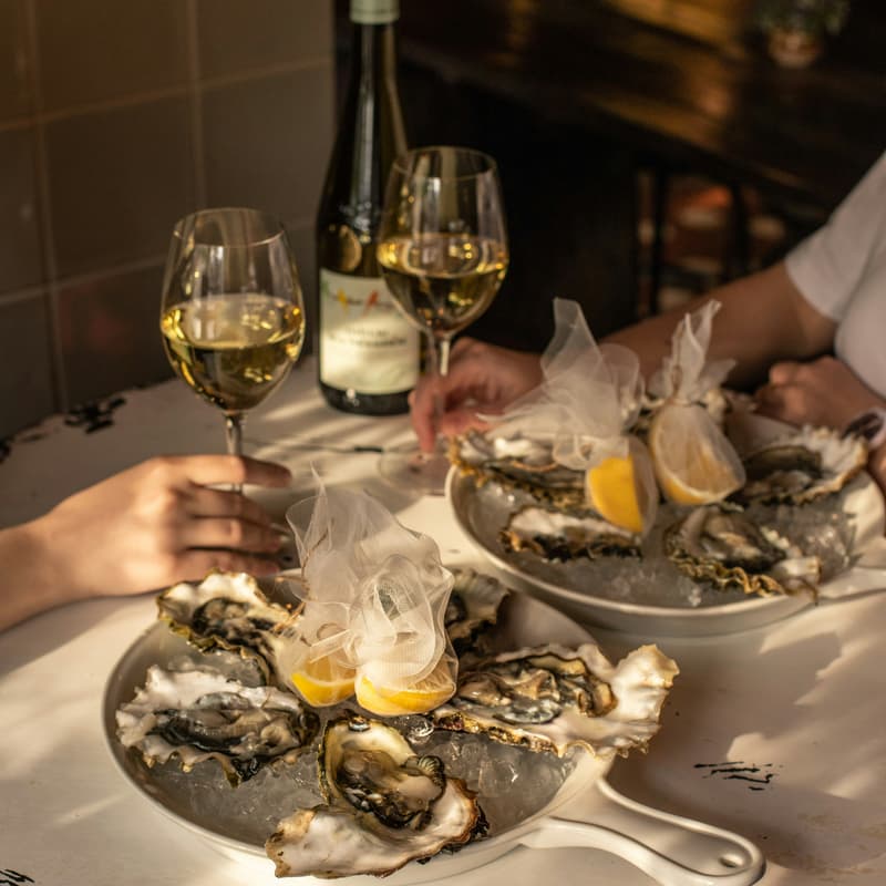 Cover Image for Tech Après - Oysters & Wine For The Interesting 🥂