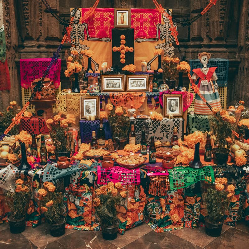Cover Image for Día De Los Muertos - Day 1