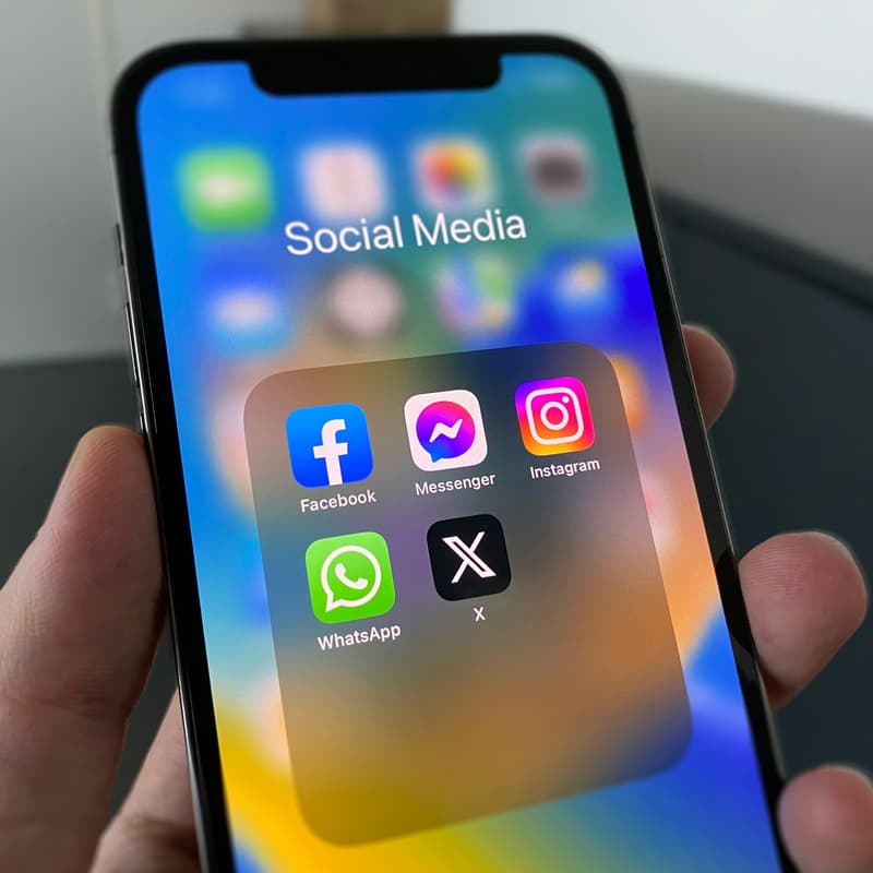 Cover Image for Utilisation des réseaux sociaux