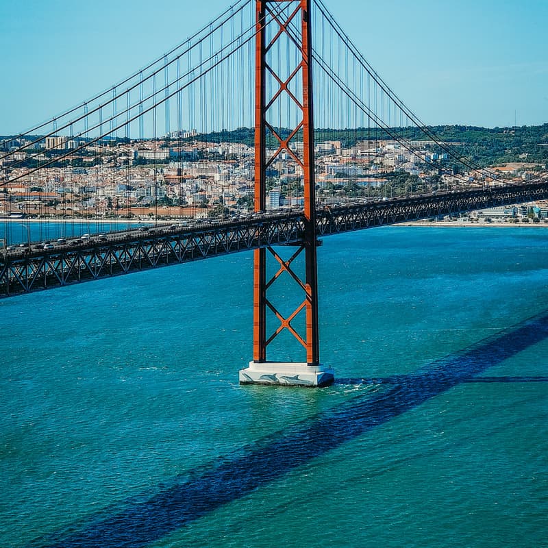 Cover Image for Building Across Borders: Portugal × Silicon Valley. The New Cross-Border Founder — Positioning, GTM, & Scaling Global (public event)