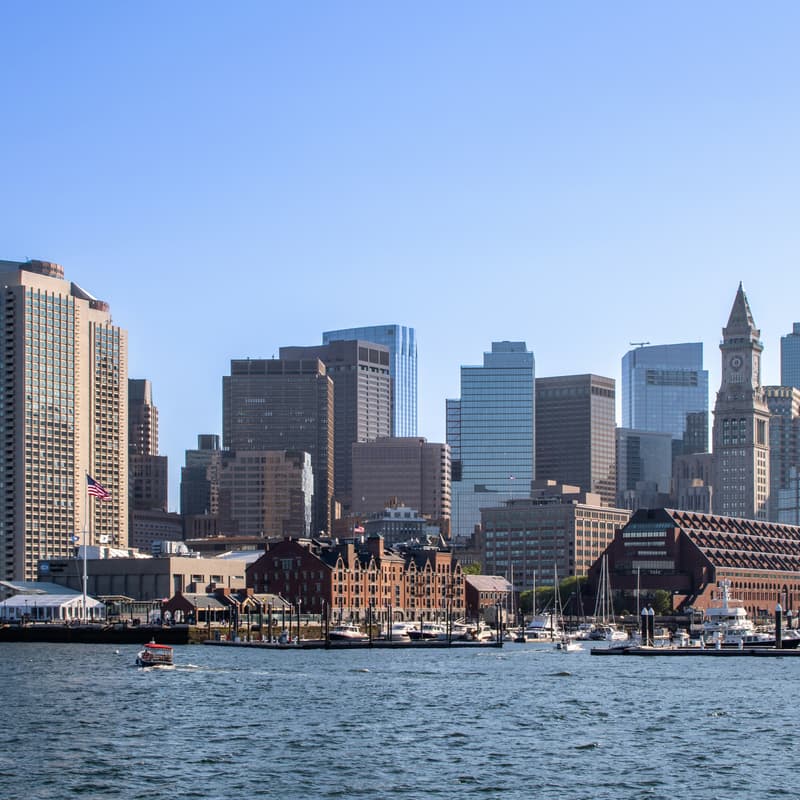Cover Image for Boston Harbor Island Cruise
