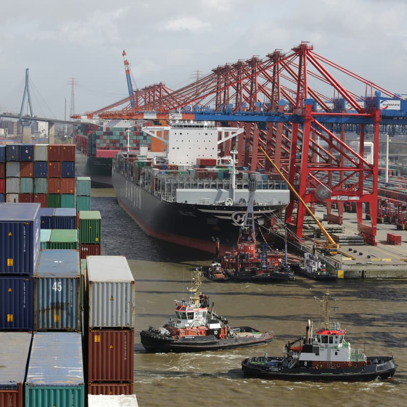 Cover Image for Coastal Virginia Business Exchange Group featuring Chris Gullickson with the Port of Virginia