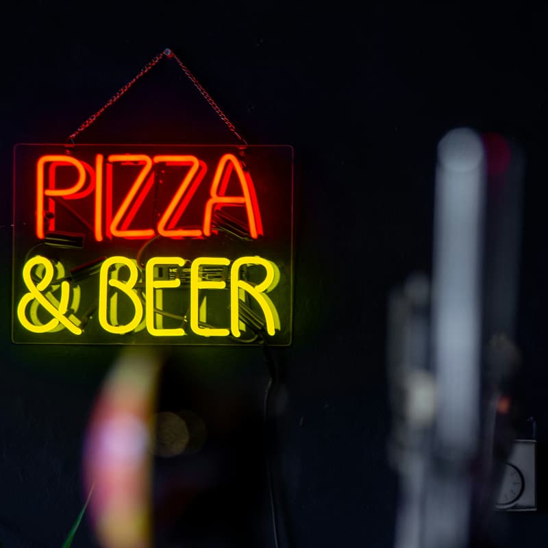 Cover Image for Keymate Pizza & Beer Lunch