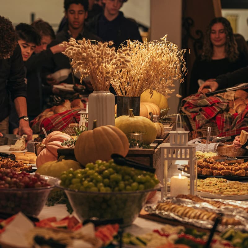 Cover Image for Friendsgiving