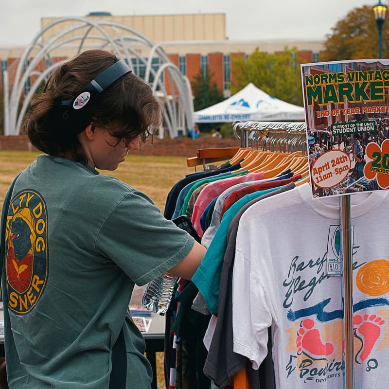 Cover Image for Attendee Registration Youth Entrepreneur Holiday Expo (Dec 12)