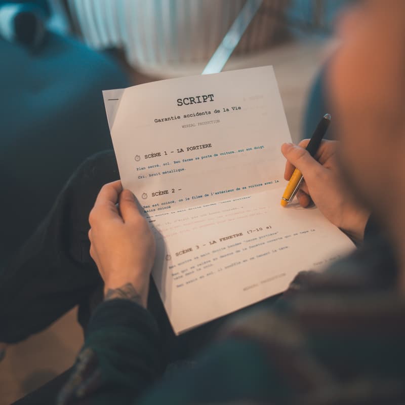 Cover Image for Script Table Read