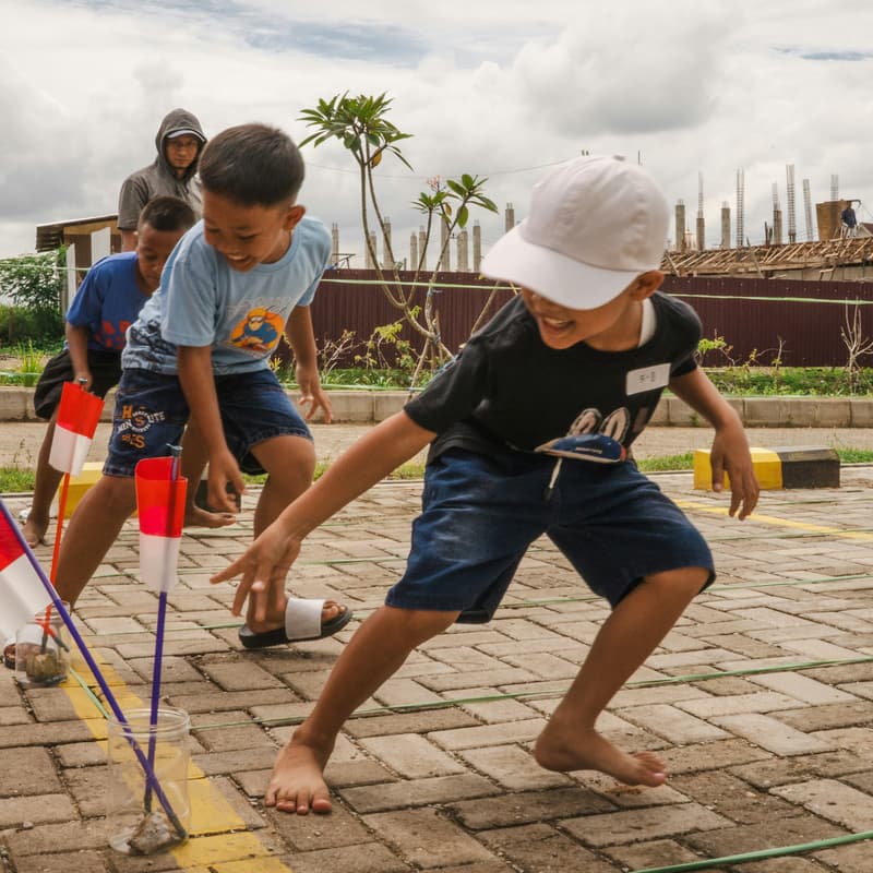 Cover Image for Sports through the City: Sports games in Sants