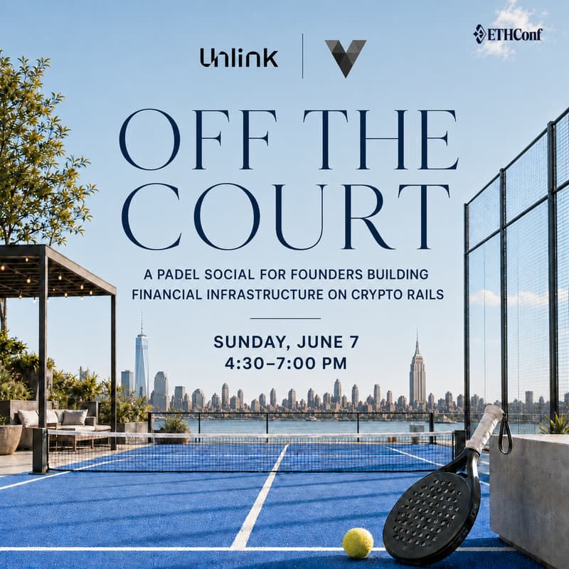 Cover Image for OFF THE COURTS
