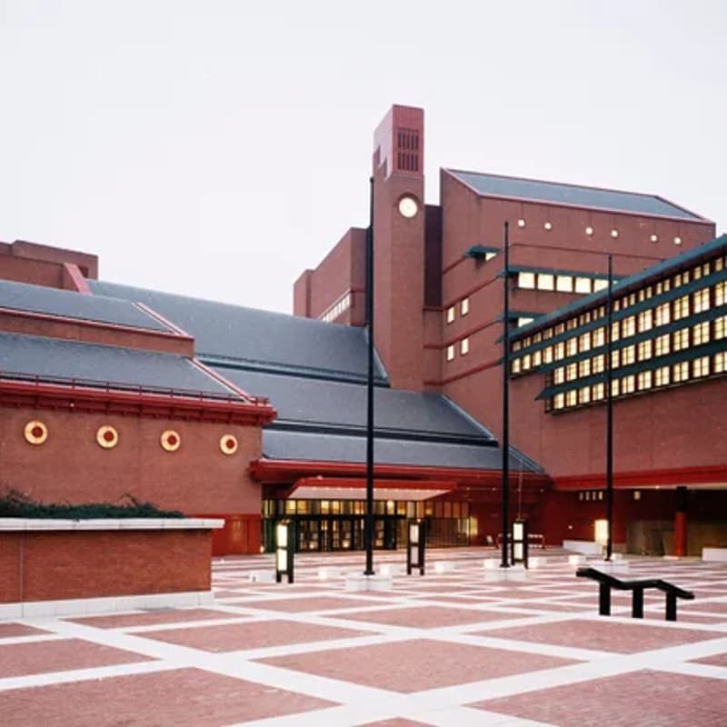 Cover Image for 📚Offline Women Visit the British Library