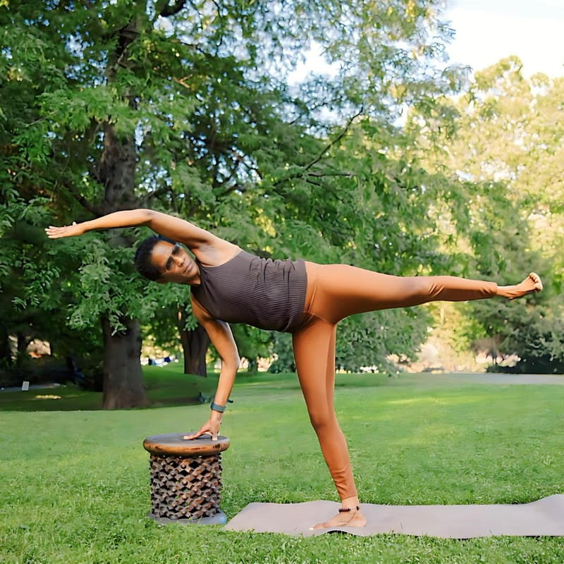 Cover Image for ROK YOGA FLOW with Michelle
