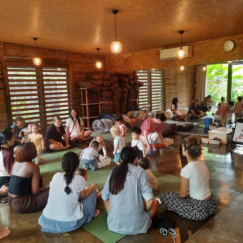 Cover Image for [June 25] Anh's Playgroup @ Yoga Pod