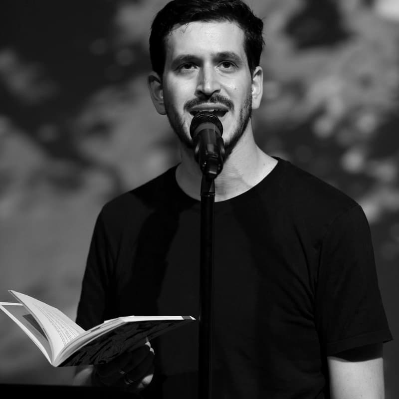 Cover Image for A World of Poetry - Mostra Versopolis com Tristan Cassir (França), José Anjos, André Tecedeiro e Maria Giulia Pinheiro