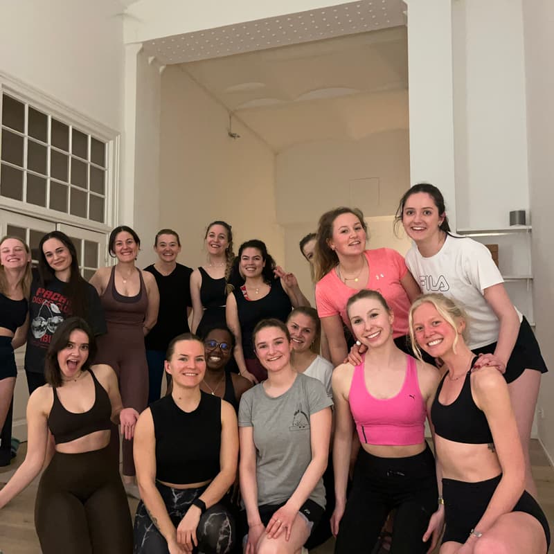 Cover Image for Mat Pilates