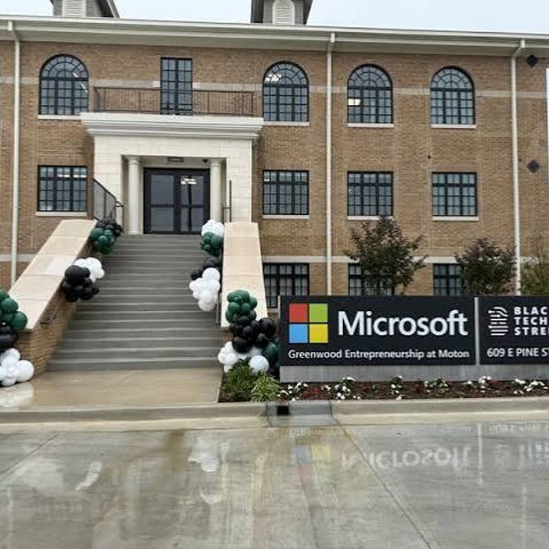 Cover Image for Greenwood Cyber + AI Lab Tour