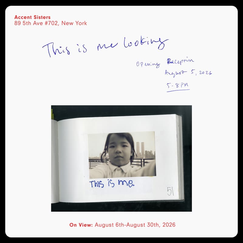 Cover Image for This Is Me Looking Wen-You Cai