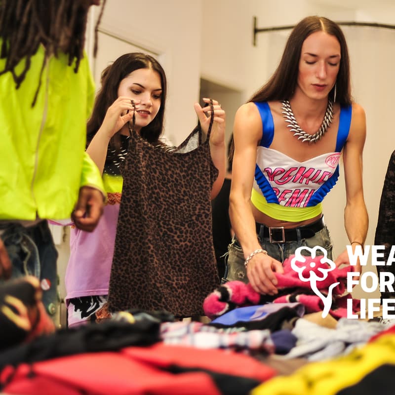Cover Image for Wear for Life: Kledingruil Zuid