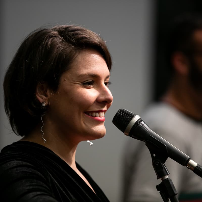 Cover Image for Workshop de Poetry Slam com Maria Giulia Pinheiro