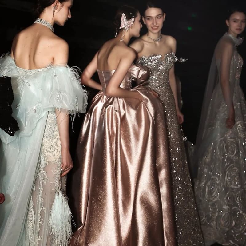 Cover Image for The Society Edit: Wilde, Vintage Glossies & Bubbles
