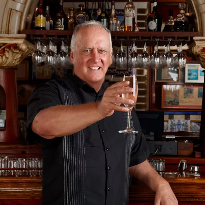 Cover Image for An Evening with Scott Riley: Zero to $30 Billion