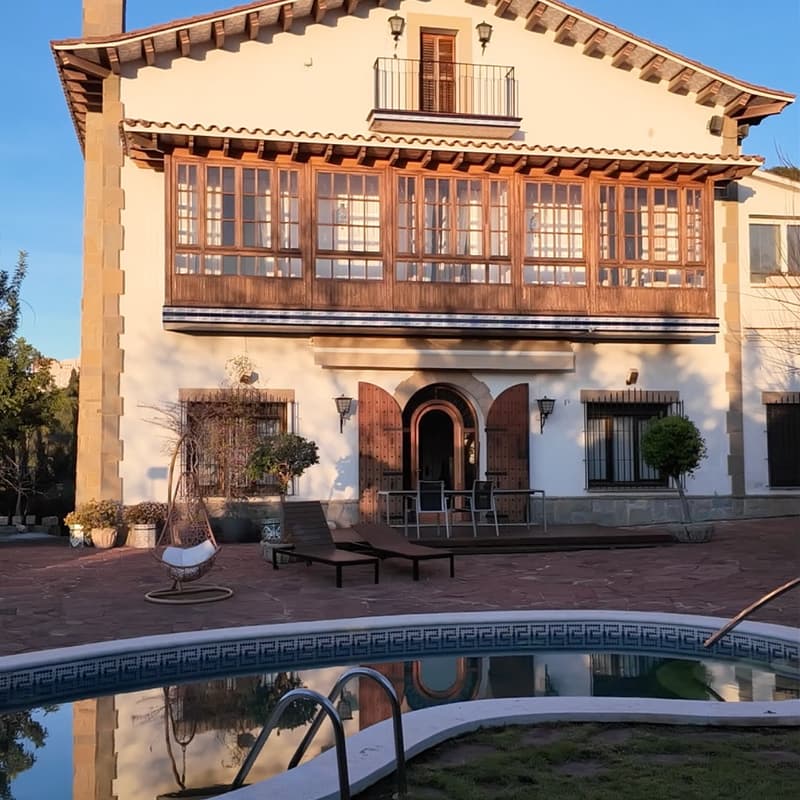 Cover Image for Offline Summer Fest | Private Villa with pool