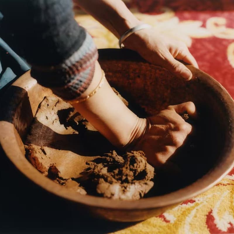 Cover Image for Scent Rituals: A Hands-On Incense Workshop