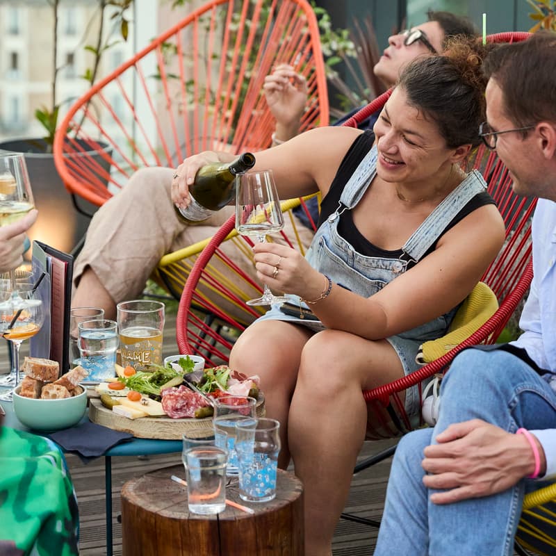 Cover Image for Apéro Live Music Sessions : Pop Variété par Malya