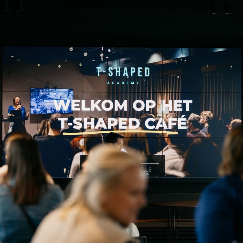 Cover Image for T-shaped café Gent 21/10