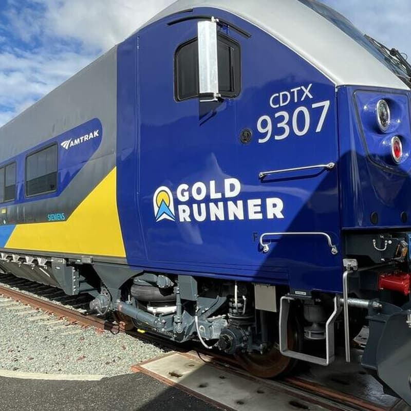 Cover Image for Gold Runner Celebrates All Aboard Transit Day at Emeryville Station