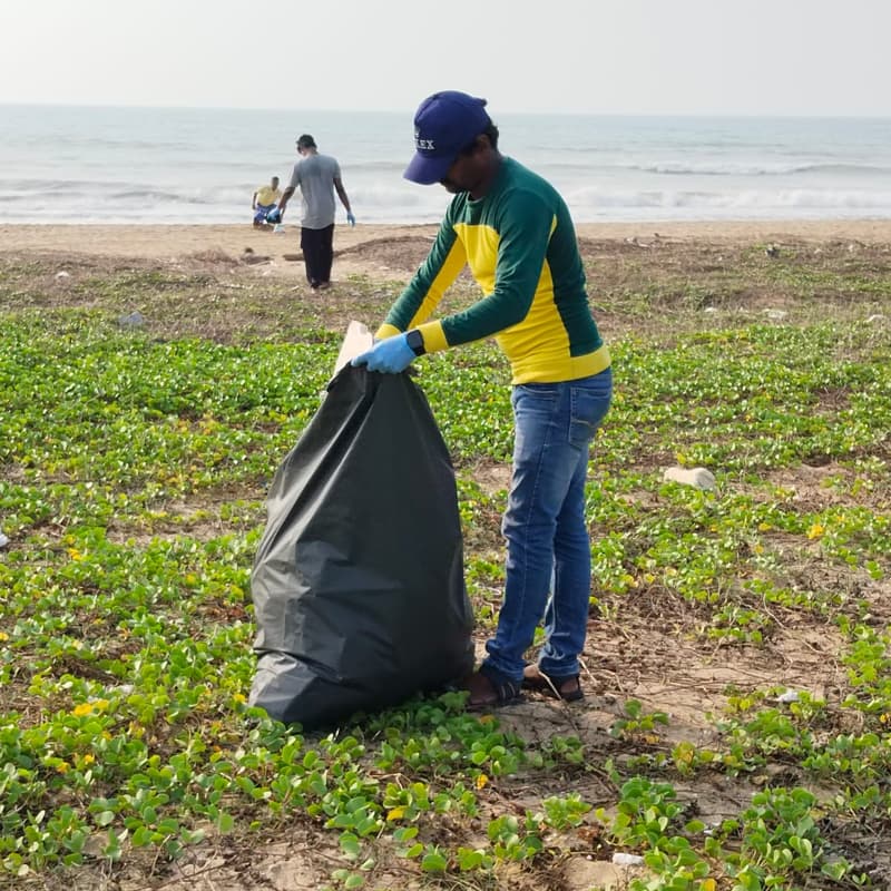 Cover Image for International Coastal Clean Up Day- Mumbai