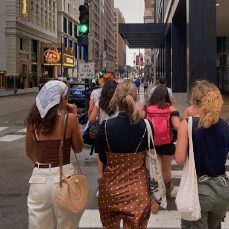 Cover Image for the eldest daughters walk — jersey city 🚶♀️
