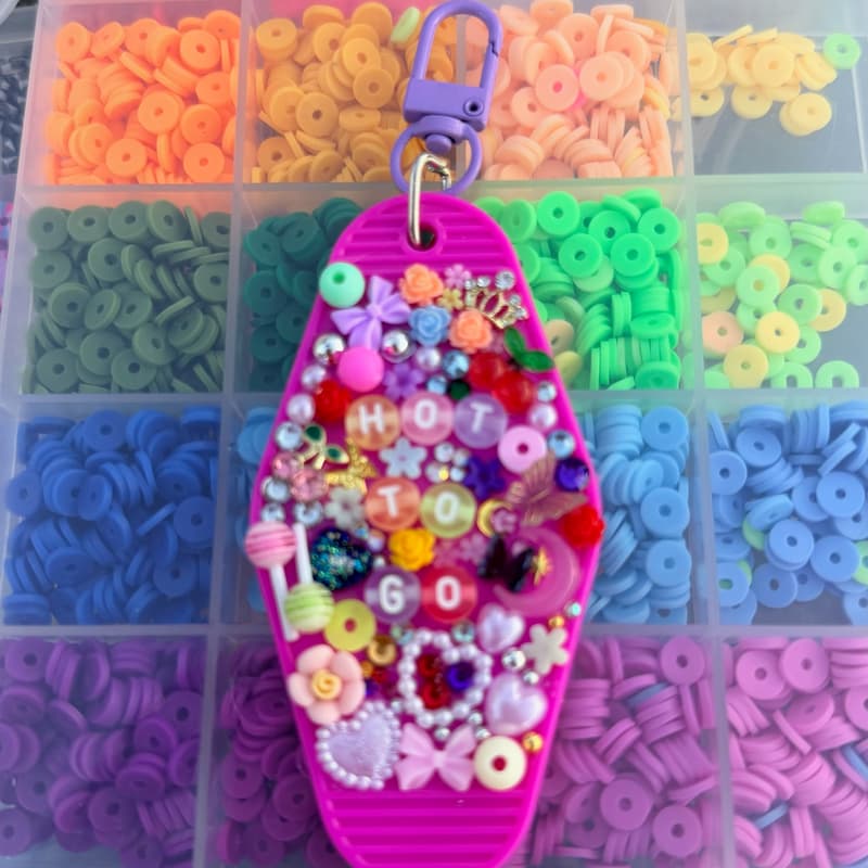 Cover Image for Journaling + Keychains with Jentle land mark!
