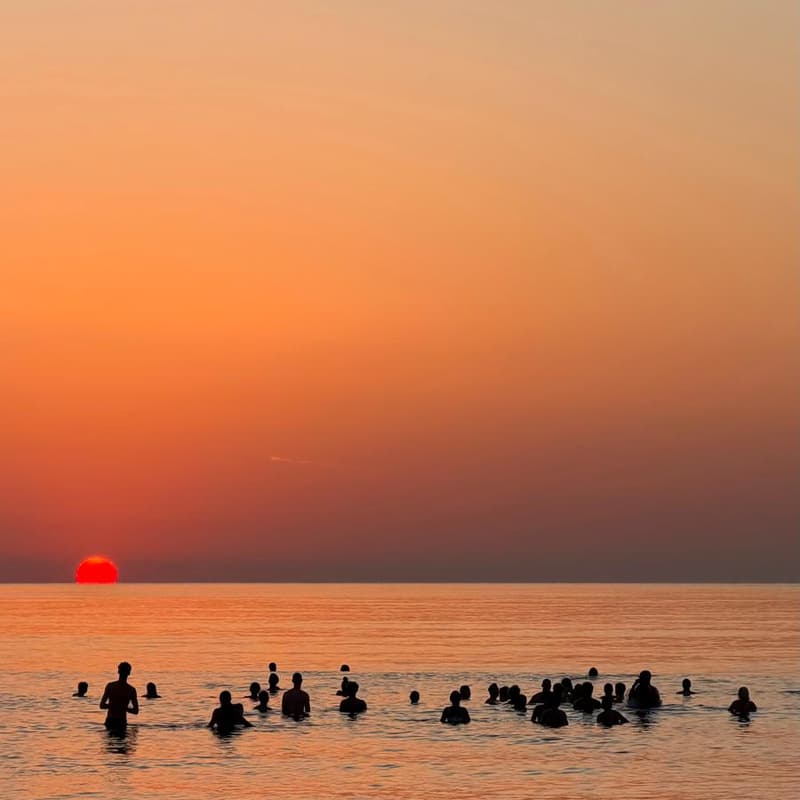 Cover Image for The Offline Club | Valencia Sea Swims | Offline Sunrise Swim 🌊