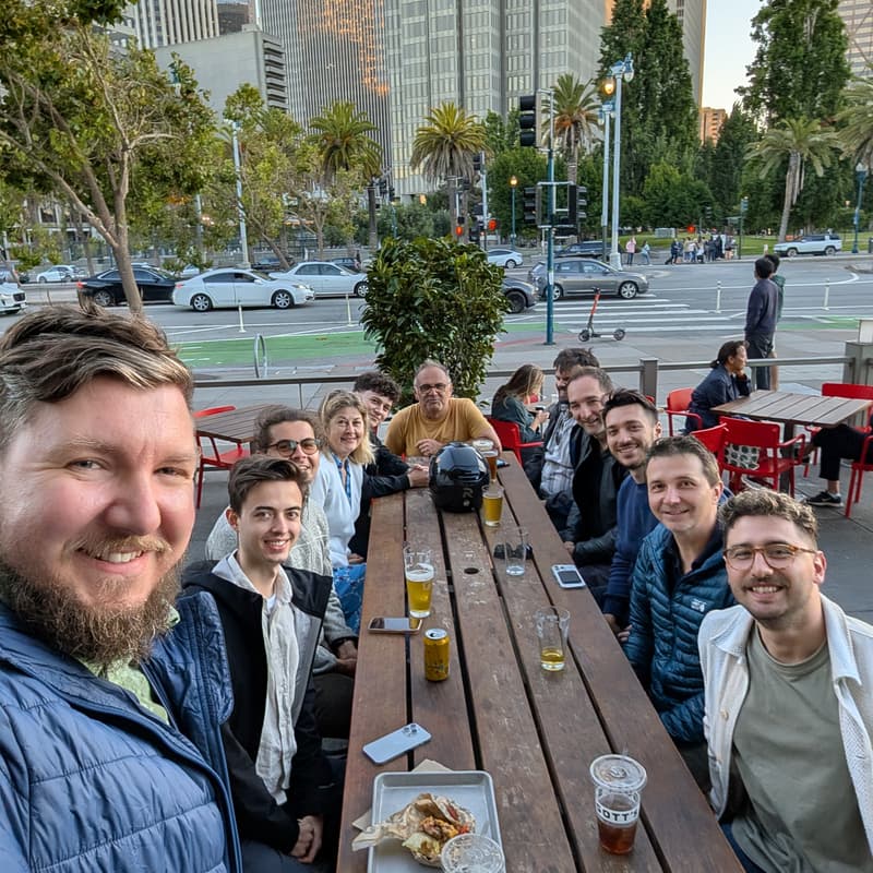 Cover Image for Romanian Tech in SF - August Drinks & Chat