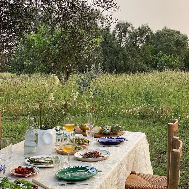Cover Image for MaMa's Supper Club