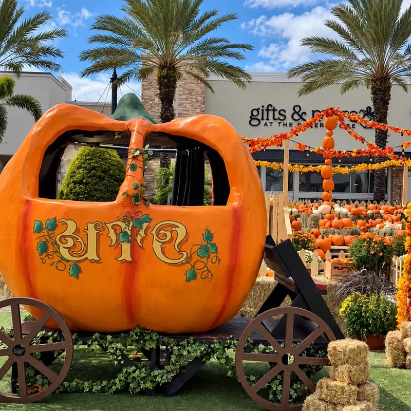 Cover Image for pumpkins & pages: toddler book club