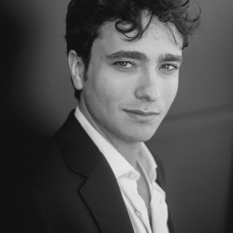 Cover Image for Be Casting's Kryptonite: A Masterclass with Alex Garfin