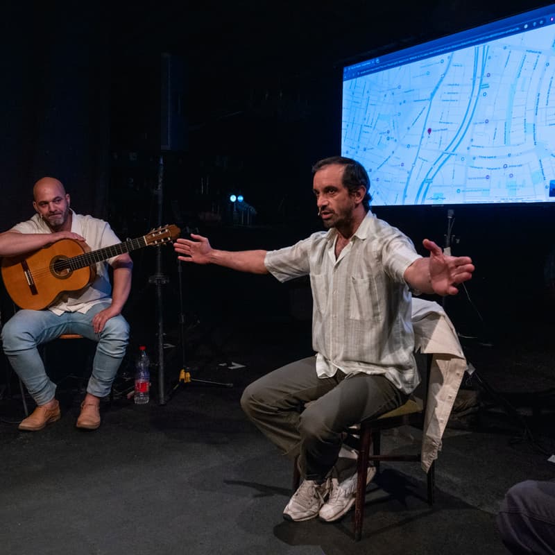 Cover Image for המופע "נוכחות נעדרת/נוכחות מגינה" במרכז לאומנות ומחקר מעמותה