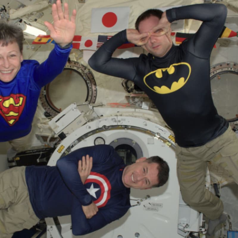 Cover Image for SSGL #0045: How to have fun on the International Space Station