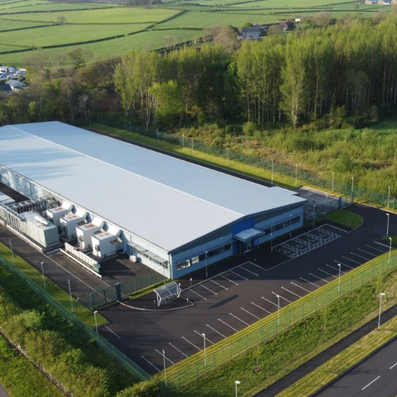 Cover Image for Aligning AI Data Centers with Sustainable Solutions for Grid Efficiency