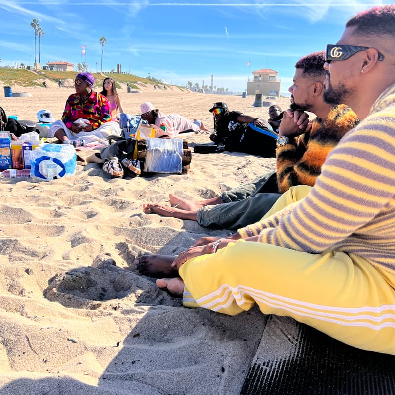 Cover Image for Beach Side Share